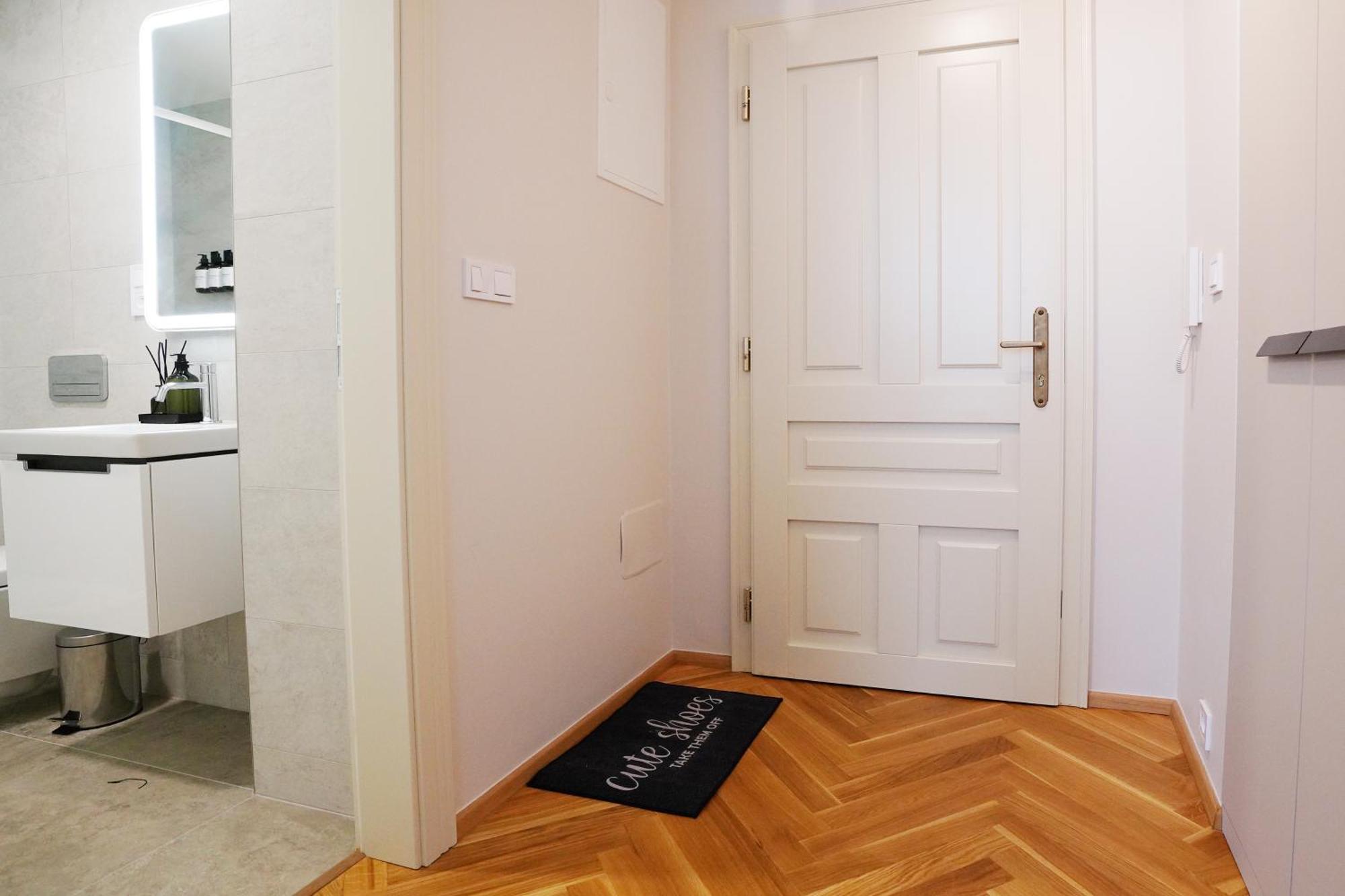 Luxemi Apartments I City Center Premium Studio Prague Room photo